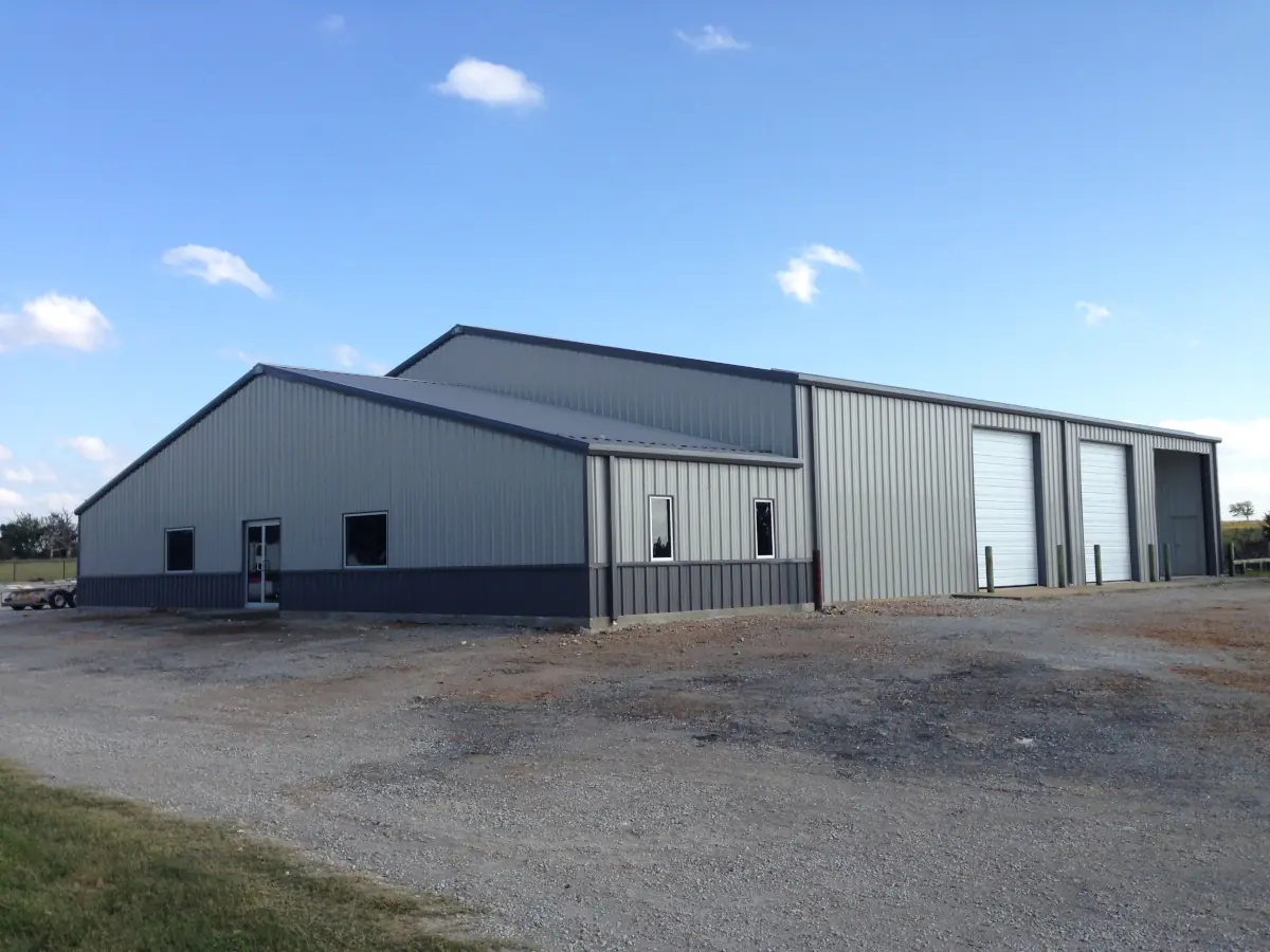 Metal building representative of projects Jones Building Systems builds in Pea Ridge AR