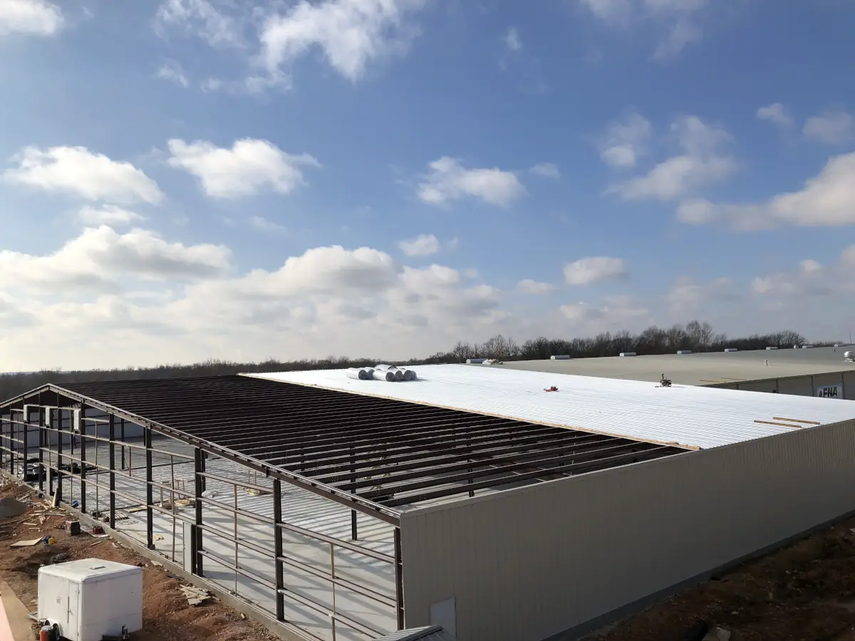 Metal building constructed by Jones Building Systems in Springdale Arkansas